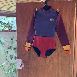 ATMOSEA Back Zip Surf Jacket Springsuit Splice Neoprene (Size S)